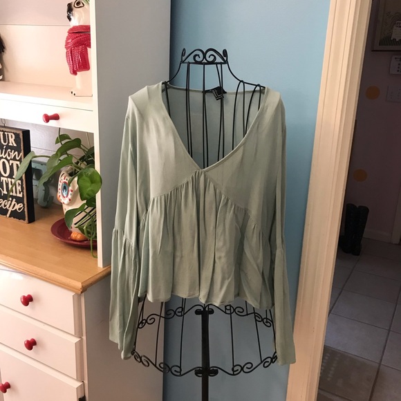 FOREVER 21 🥒 Blouse - Picture 1 of 5